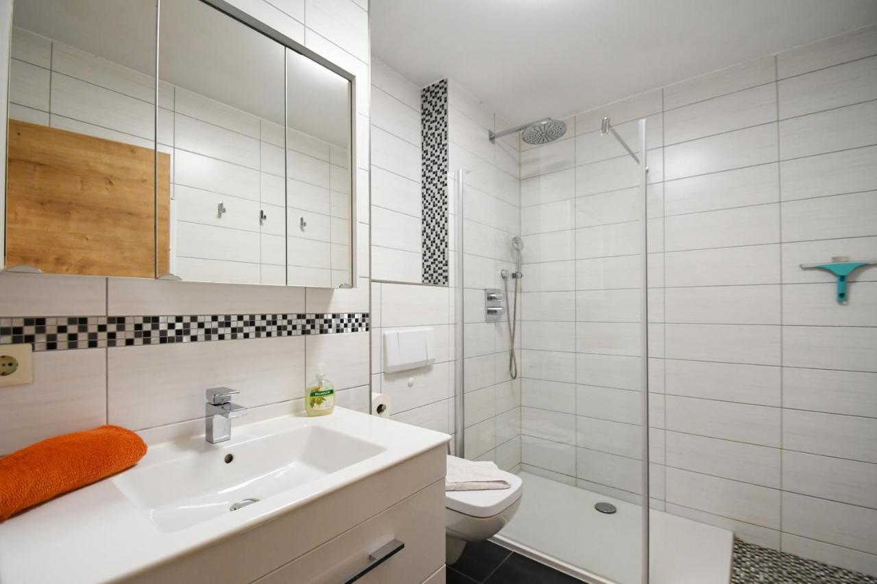 Ferienwohnung Weitblick Mit Logia Lobbe Eksteriør billede
